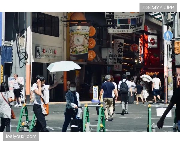 大阪刚输完比赛就去纹了个新身？这姐的松弛感是真绷不住了