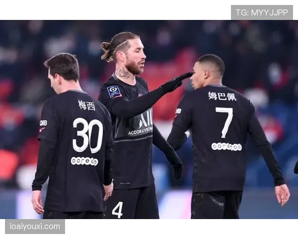 姆巴佩高位抢断如何撕裂防线？关键战爆发揭示角色升级逻辑